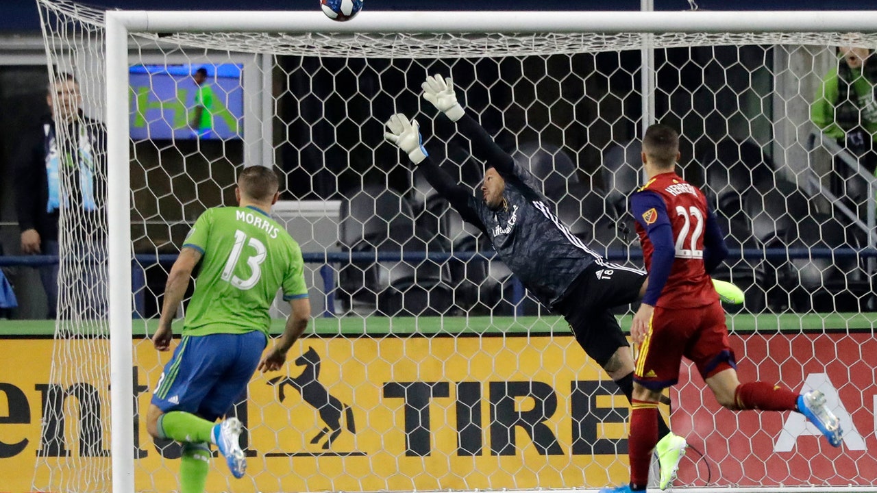 Sounders advance to West finals with 2-0 win over Salt Lake